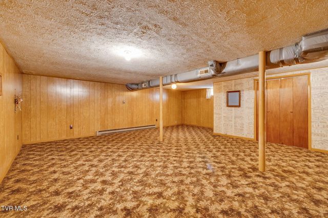 129 Ford Lane, Church Hill, TN 37642