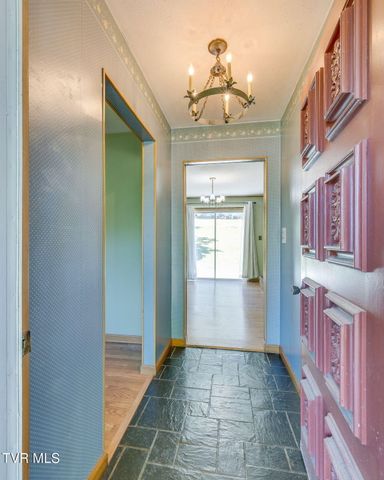 129 Ford Lane, Church Hill, TN 37642