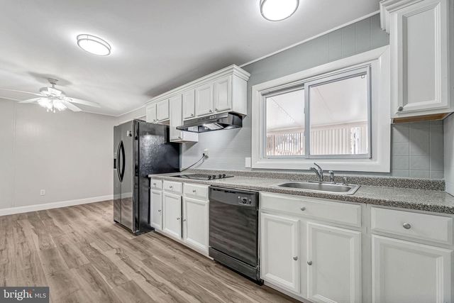 58 PARISH LN, Willingboro, NJ 08046