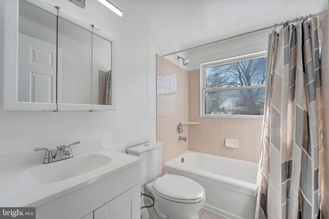 58 PARISH LN, Willingboro, NJ 08046