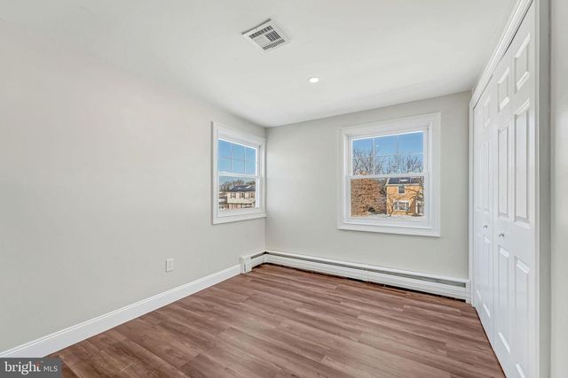 58 PARISH LN, Willingboro, NJ 08046