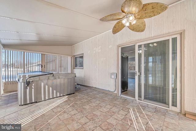 58 PARISH LN, Willingboro, NJ 08046