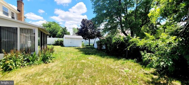 58 PARISH LN, Willingboro, NJ 08046