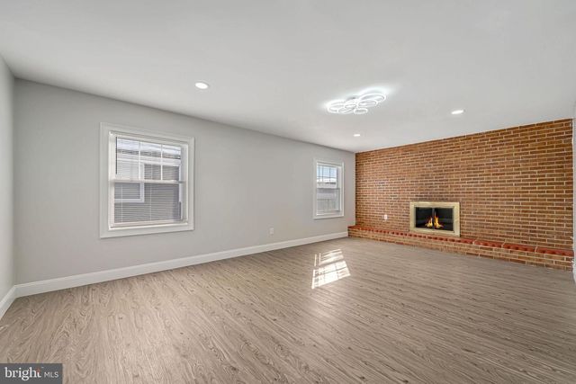 58 PARISH LN, Willingboro, NJ 08046