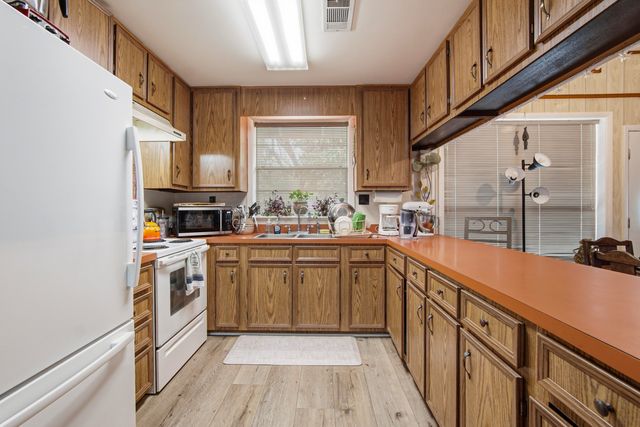 1730 J D Miller Road, Santa Rosa Beach, FL 32459