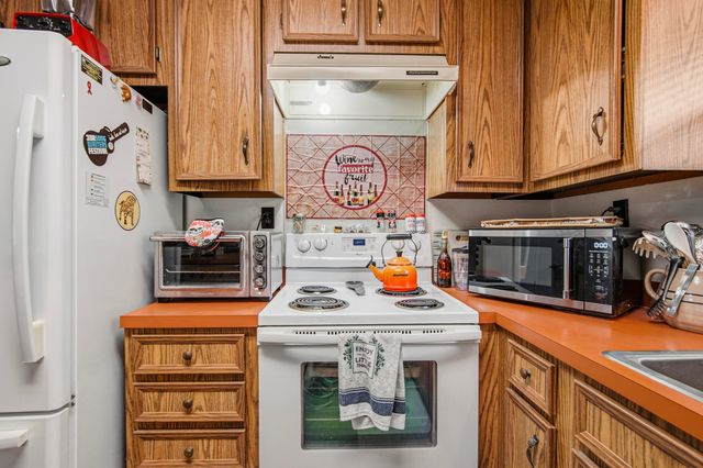 1730 J D Miller Road, Santa Rosa Beach, FL 32459