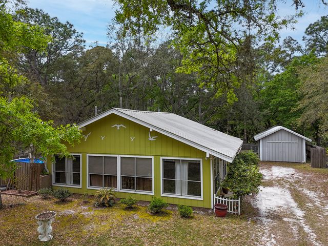 1730 J D Miller Road, Santa Rosa Beach, FL 32459