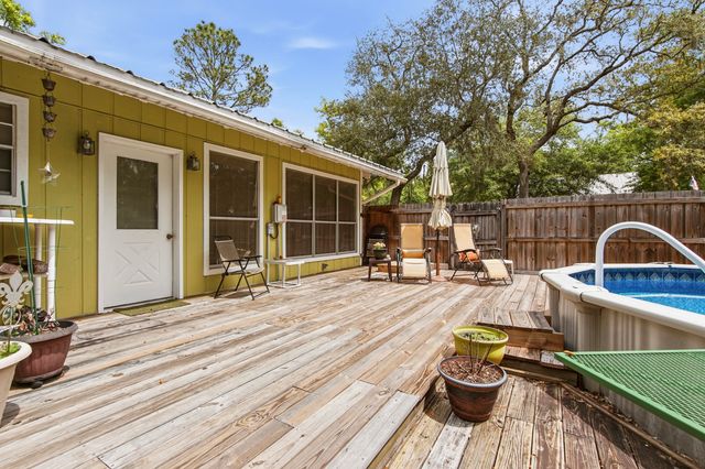 1730 J D Miller Road, Santa Rosa Beach, FL 32459