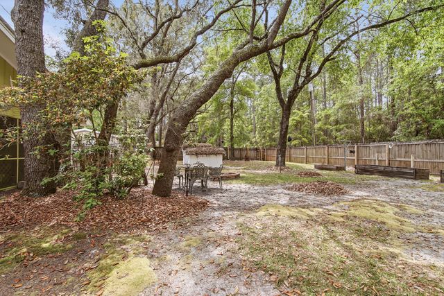 1730 J D Miller Road, Santa Rosa Beach, FL 32459