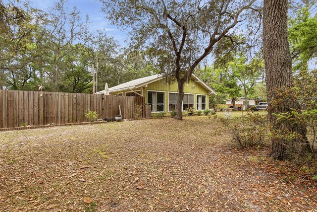 1730 J D Miller Road, Santa Rosa Beach, FL 32459