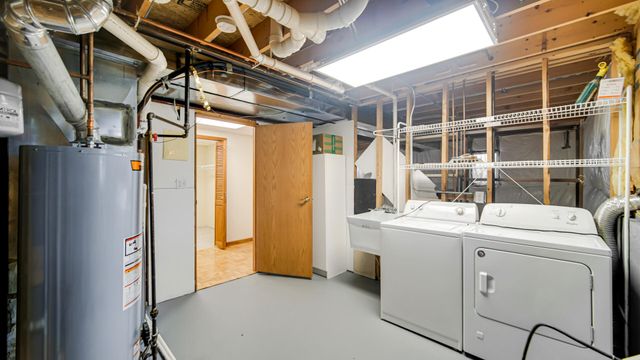 7502 Pershing Road, Schererville, IN 46375