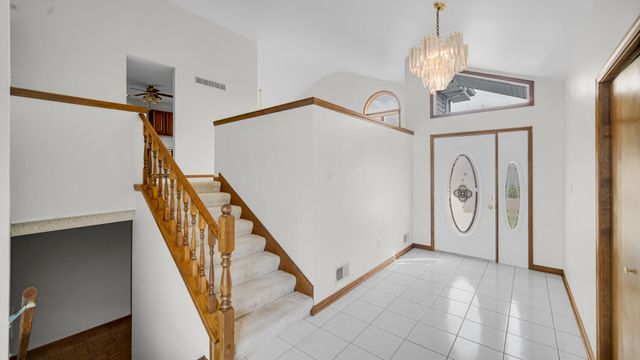 7502 Pershing Road, Schererville, IN 46375