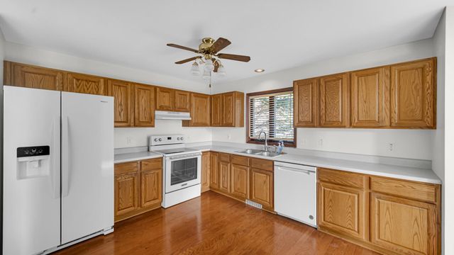 7502 Pershing Road, Schererville, IN 46375