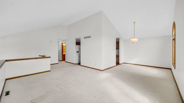 7502 Pershing Road, Schererville, IN 46375