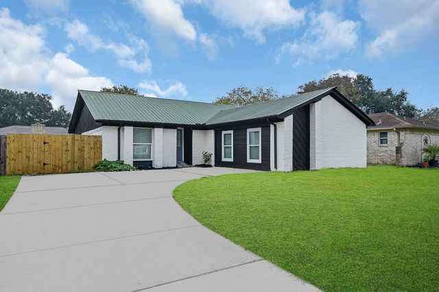 2903 Dunrich Court, League City, TX 77573