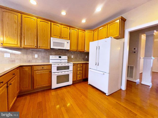 407 LOST RD, Martinsburg, WV 25403