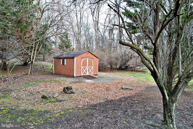 407 LOST RD, Martinsburg, WV 25403