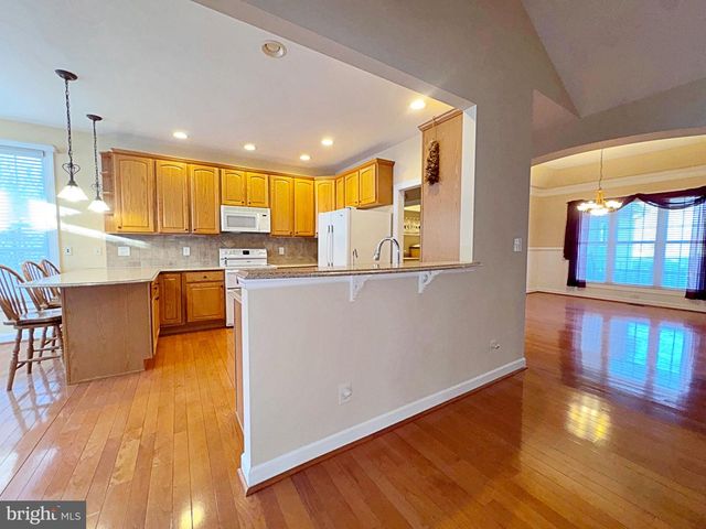 407 LOST RD, Martinsburg, WV 25403