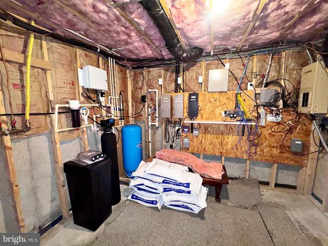 407 LOST RD, Martinsburg, WV 25403