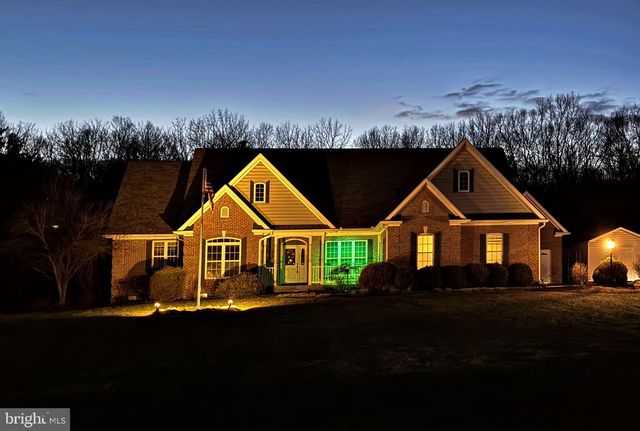 407 LOST RD, Martinsburg, WV 25403