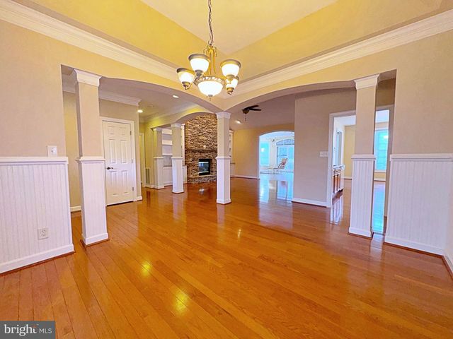 407 LOST RD, Martinsburg, WV 25403