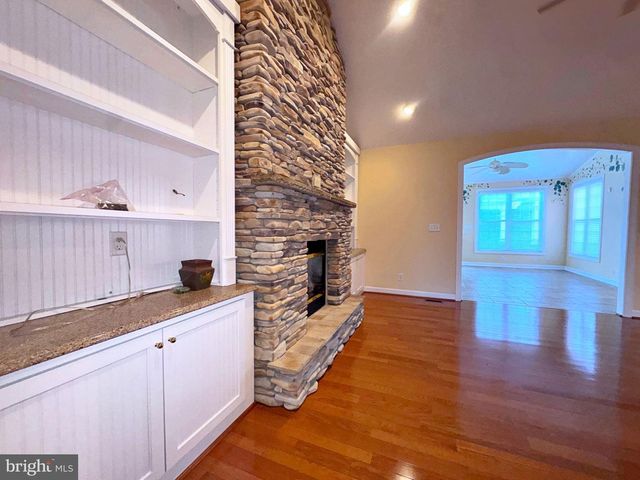 407 LOST RD, Martinsburg, WV 25403