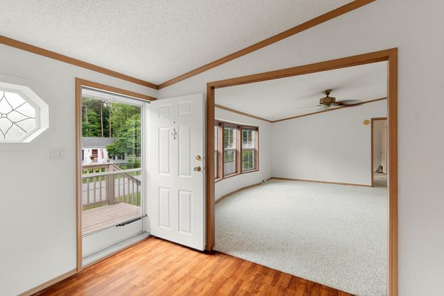 611 Meadowbend Road, Williston, VT 05495