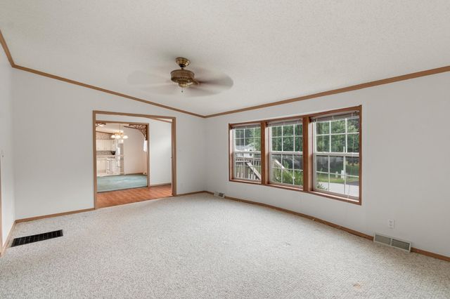 611 Meadowbend Road, Williston, VT 05495