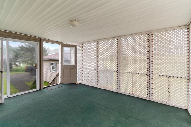 611 Meadowbend Road, Williston, VT 05495