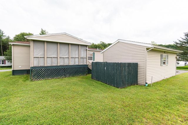 611 Meadowbend Road, Williston, VT 05495