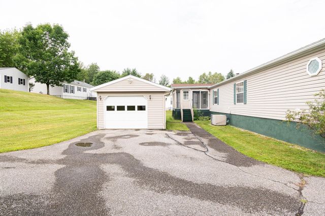 611 Meadowbend Road, Williston, VT 05495