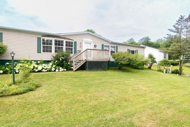 611 Meadowbend Road, Williston, VT 05495