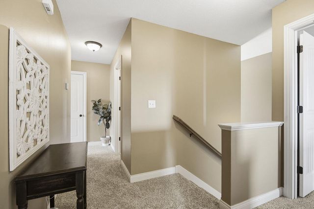 3702 CHESTNUT DR, Columbia, MO 65202