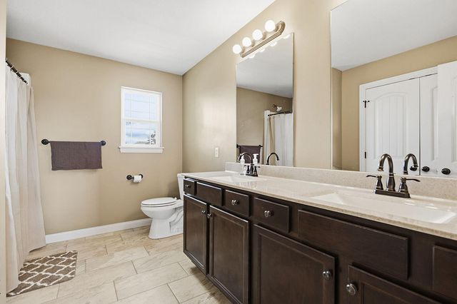 3702 CHESTNUT DR, Columbia, MO 65202