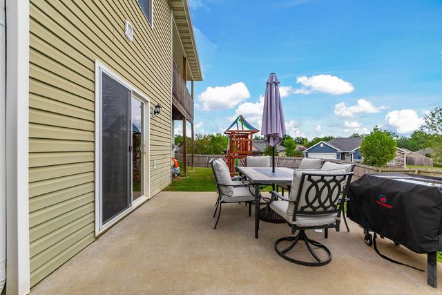 3702 CHESTNUT DR, Columbia, MO 65202