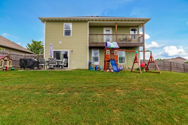 3702 CHESTNUT DR, Columbia, MO 65202