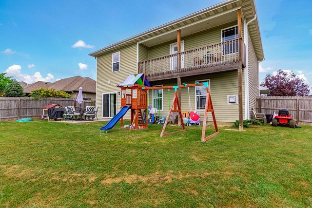 3702 CHESTNUT DR, Columbia, MO 65202
