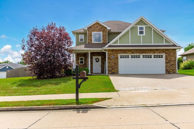 3702 CHESTNUT DR, Columbia, MO 65202