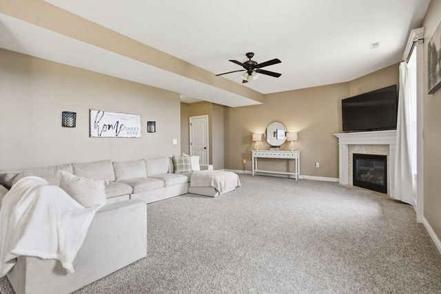 3702 CHESTNUT DR, Columbia, MO 65202