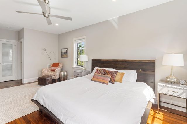 19 Brewster Court, Charleston, SC 29403