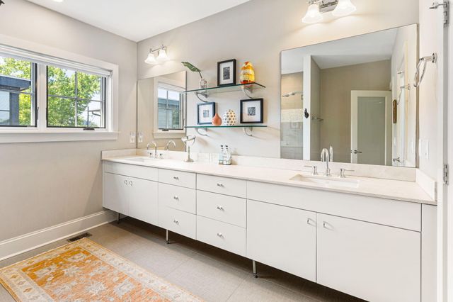 19 Brewster Court, Charleston, SC 29403