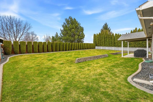 5313 W Wernett Rd, Pasco, WA 99301