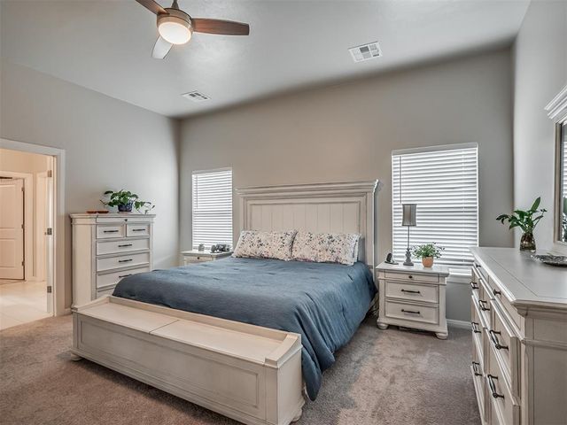 10808 NW 28th Terrace, Yukon, OK 73099