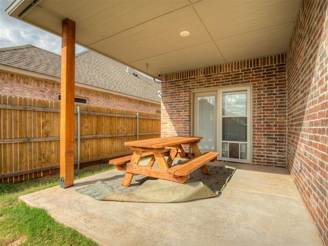 10808 NW 28th Terrace, Yukon, OK 73099