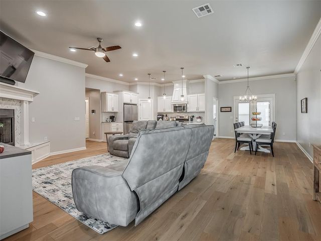 10808 NW 28th Terrace, Yukon, OK 73099