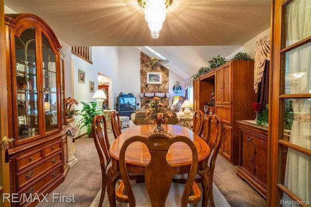 47799 Farmbrook Court, Chesterfield, MI 48051