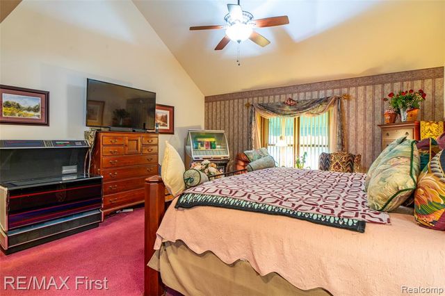47799 Farmbrook Court, Chesterfield, MI 48051