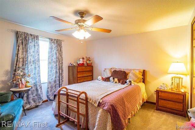 47799 Farmbrook Court, Chesterfield, MI 48051