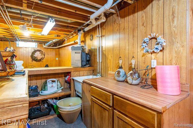 47799 Farmbrook Court, Chesterfield, MI 48051