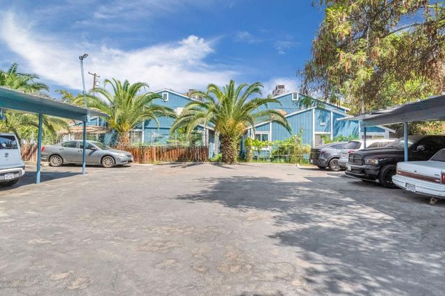 1620 B Street, Fresno, CA 93706